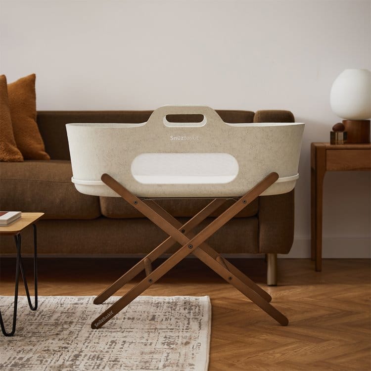 Cesto Moisés SnuzBaskit Barley com Suporte de Nogueira